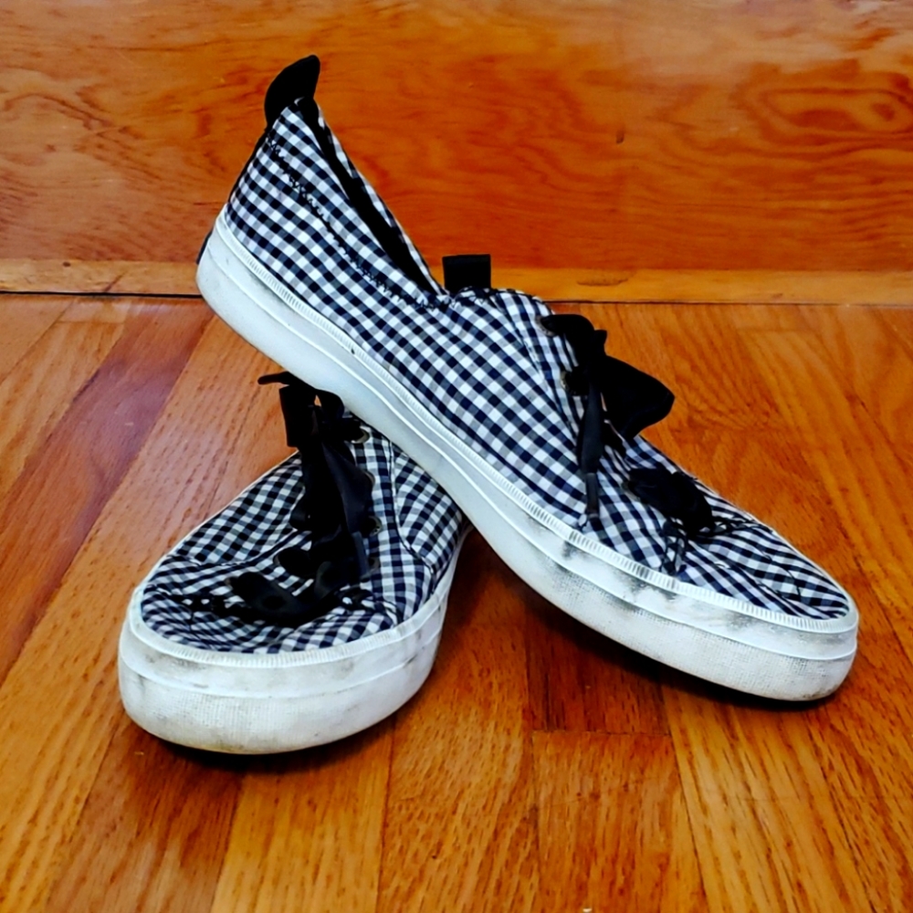 Sperry sneakers